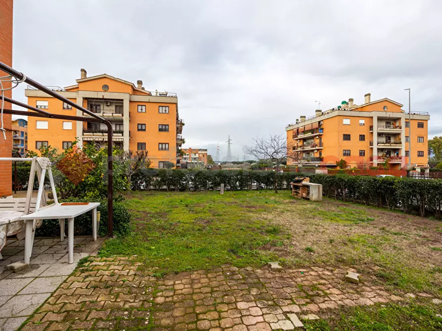 Immagine 11 di Appartamento in vendita  in Via Castiglione Messer Marino a Roma