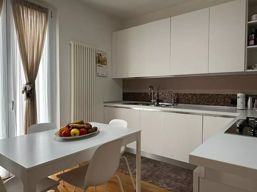 Immagine 19 di Villa in vendita  in Via Cattarello, 1/a a Chiari