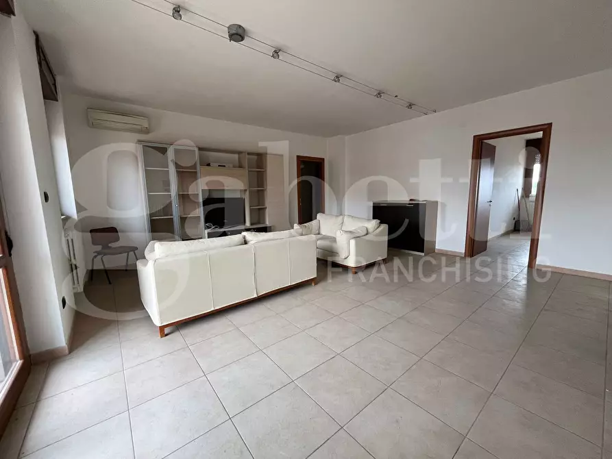 Immagine 2 di Appartamento in vendita  in Via Checchia Rispoli, 311 a San Severo