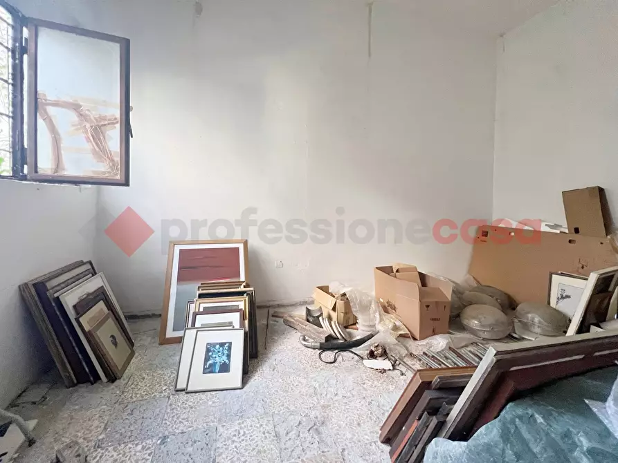 Immagine 12 di Laboratorio in vendita  in Via Viscardi, 9 a Rieti