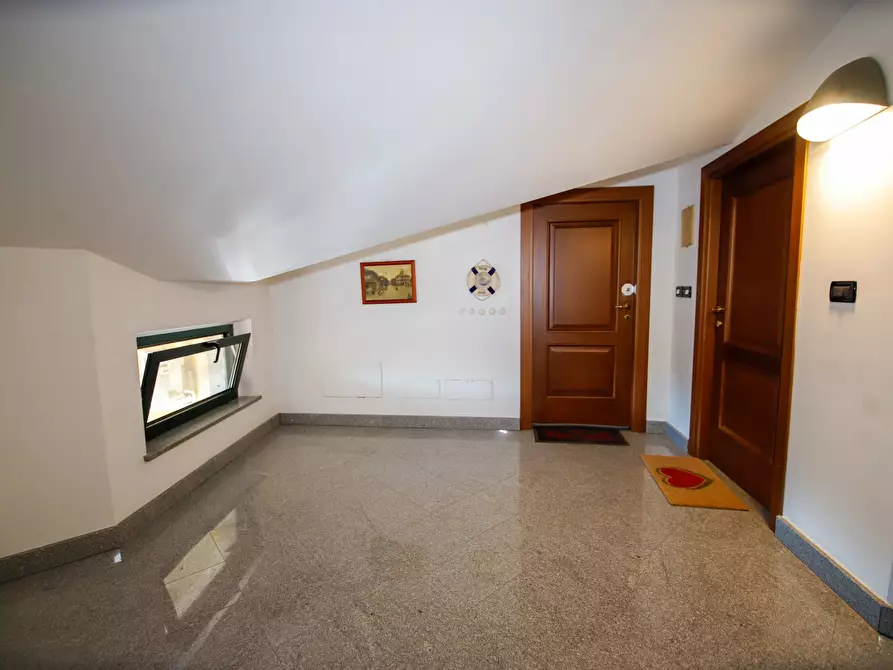 Immagine 18 di Attico in vendita  in Via Manzoni a Bosconero