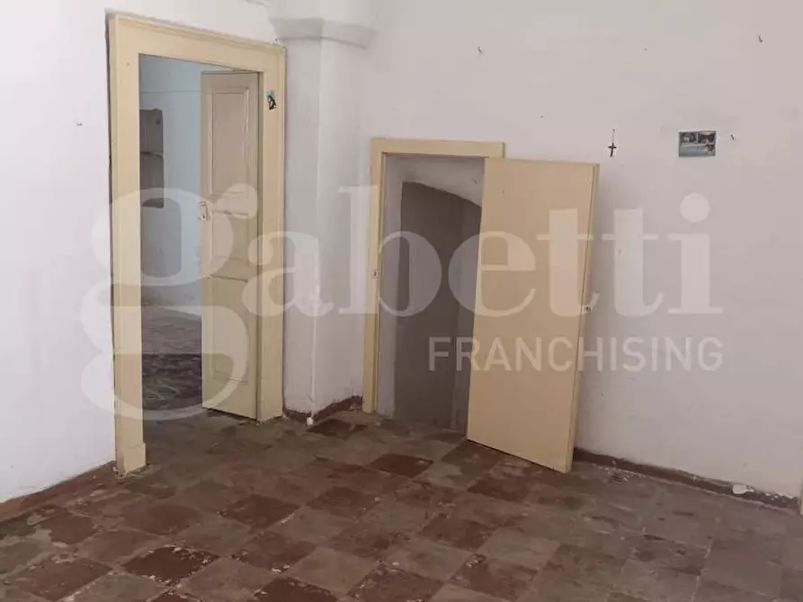 Immagine 8 di Appartamento in vendita  in Via QUINTINO SELLA, 79 a Crispiano