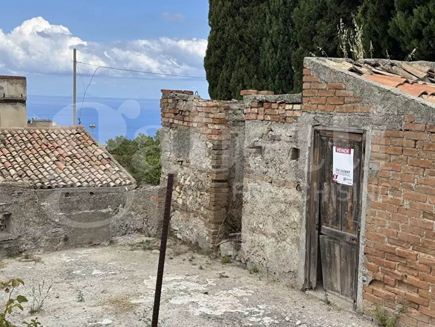 Immagine 2 di Casa indipendente in vendita  in Via candelora, snc a Villafranca Tirrena