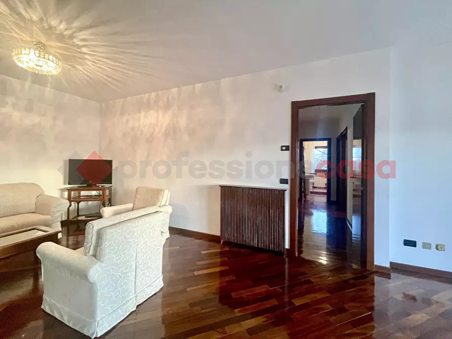 Immagine 8 di Appartamento in vendita  in Via della Mina a Perugia