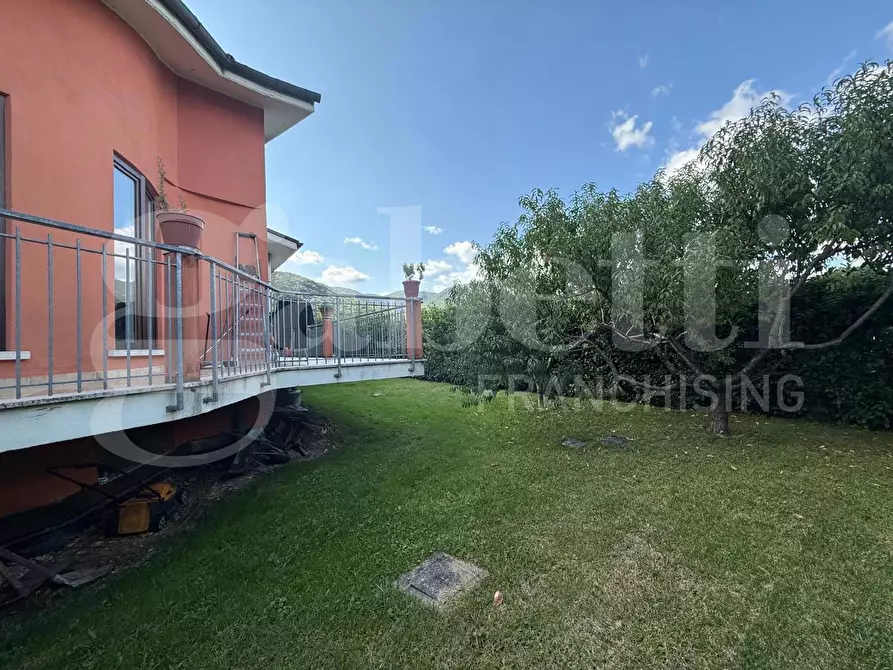 Immagine 5 di Casa bifamiliare in vendita  in Via turano, 71 a Contigliano