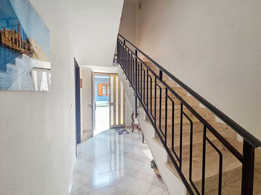 Immagine 3 di Casa indipendente in vendita  in Via c.s. chaplin a Avola