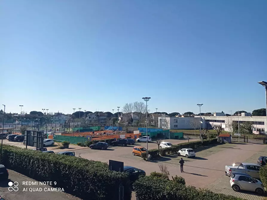 Immagine 4 di Negozio in vendita  in Via Axa - Via Eschilo, 72/L a Roma