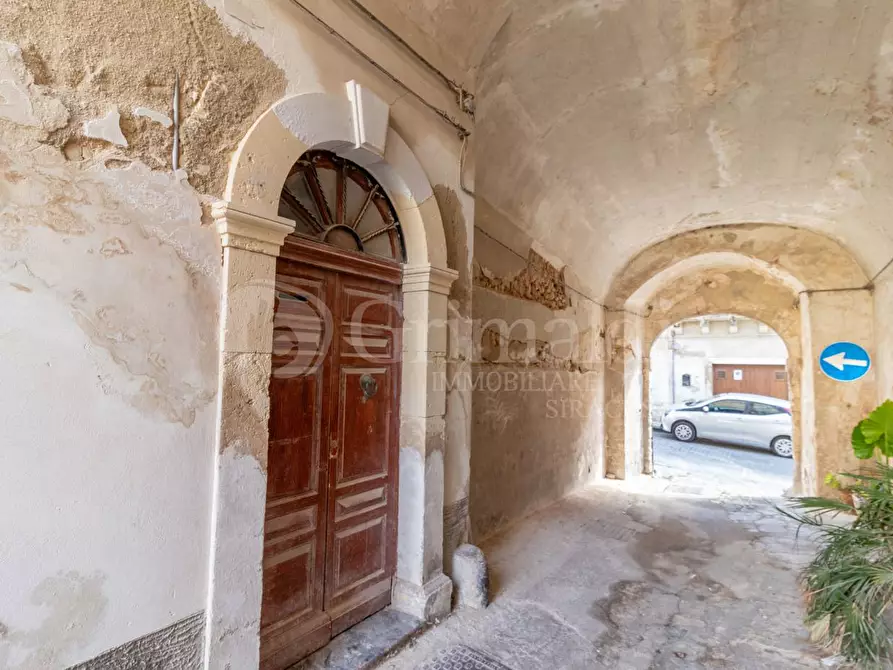 Immagine 4 di Casa indipendente in vendita  in Via AURELIO SAFFI, 10 a Noto