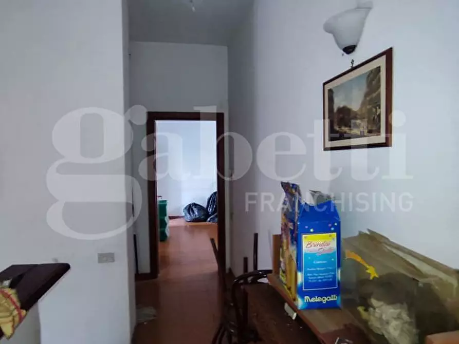 Immagine 29 di Casa indipendente in vendita  in Via Prota, 25 a Torre Annunziata