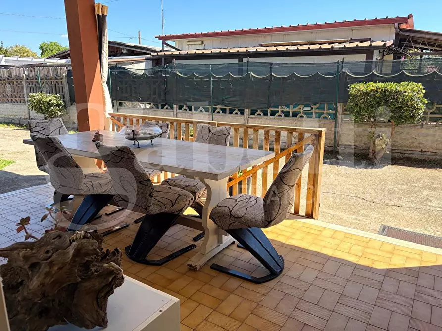 Immagine 5 di Casa trifamiliare in vendita  in Strada Valmontorio, 1512 a Latina