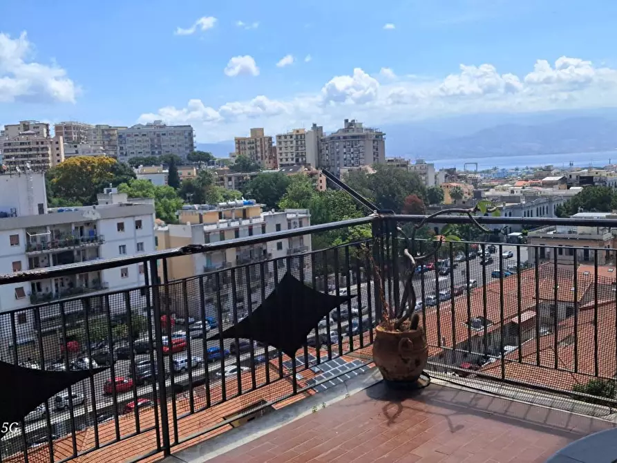 Immagine 31 di Appartamento in vendita  in Via Scite, 8 a Messina