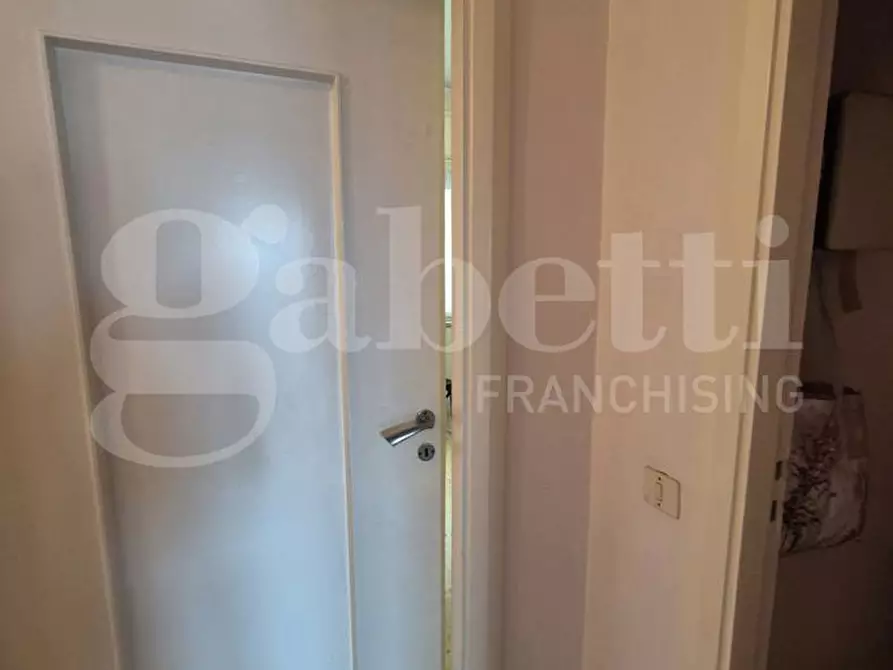 Immagine 34 di Appartamento in vendita  in Via Parini, 97 a Torre Annunziata