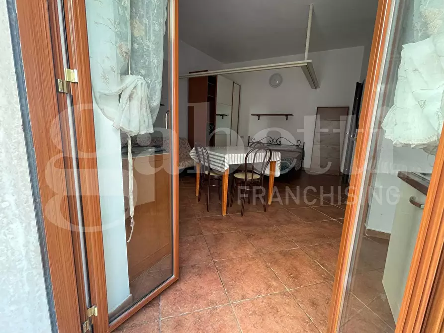 Immagine 6 di Appartamento in vendita  in Vico 11 Lungomare Caboto, 41 a Gaeta