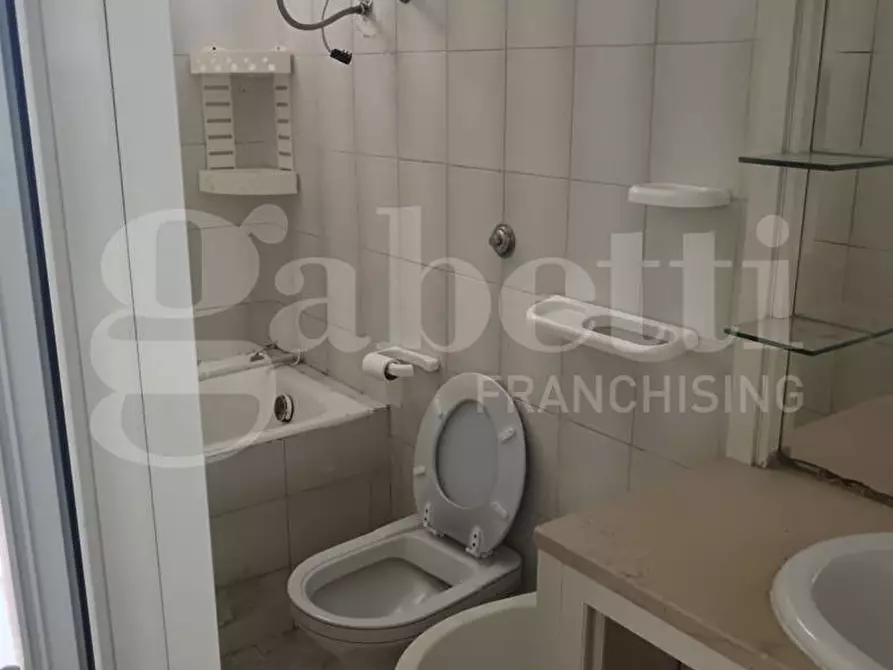 Immagine 18 di Appartamento in vendita  in Via DE VINCENTIS, 7 a Taranto