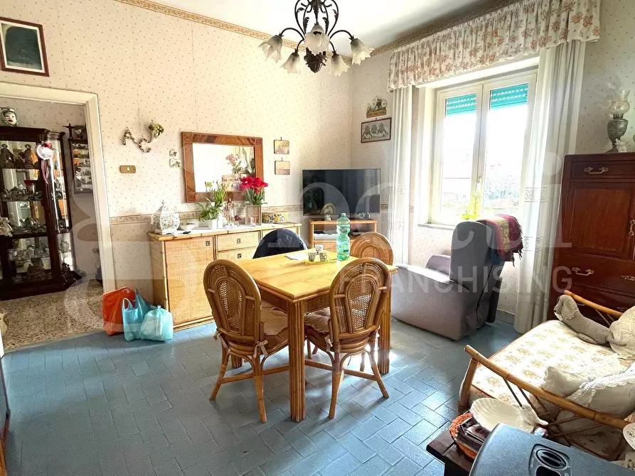 Immagine 6 di Appartamento in vendita  in Via Gorizia a Grumo Nevano