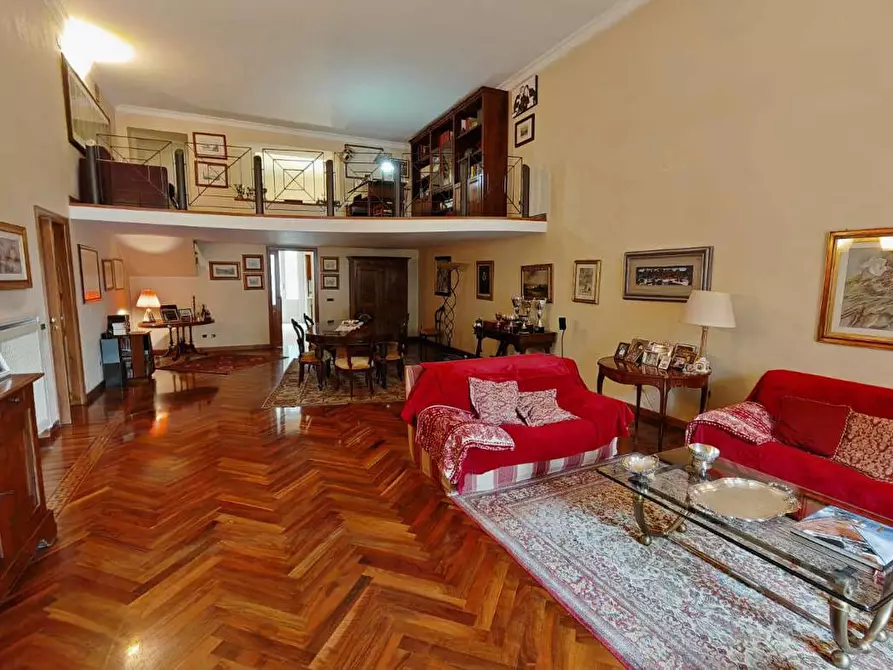 Immagine 7 di Appartamento in vendita  in Piazza della LibertÃ , 6 a Trani