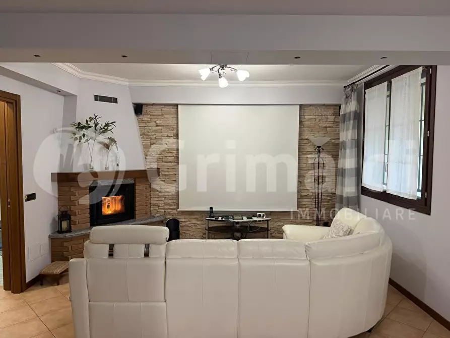 Immagine 1 di Villetta a schiera in vendita  in Via dei tigli, 7 a Mulazzano