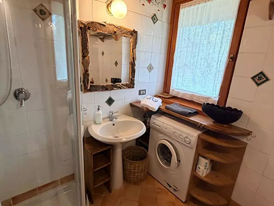 Immagine 31 di Appartamento in vendita  in Via ROMA, 42 B a Ponte Di Legno