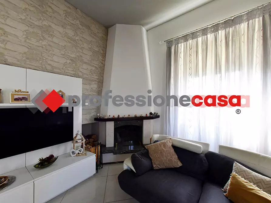 Immagine 14 di Appartamento in vendita  in Via Tari, 58 a Santa Maria Capua Vetere