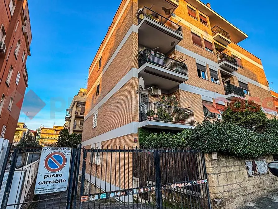 Immagine 1 di Appartamento in vendita  in Via Marcello Provenzale, 68 a Roma
