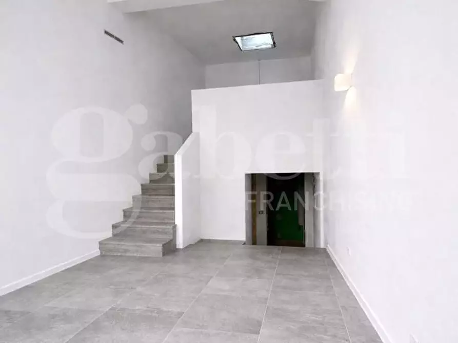 Immagine 9 di Appartamento in vendita  in Via casarini, 4 a Bologna
