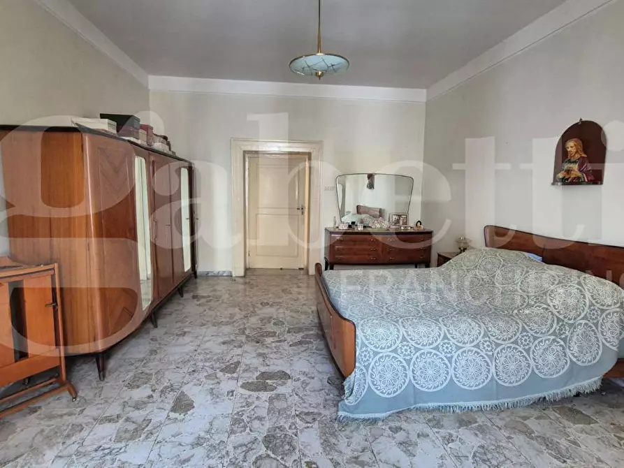 Immagine 39 di Appartamento in vendita  in Corso Umberto I, 94 a Torre Annunziata