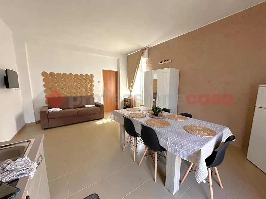 Immagine 9 di Casa indipendente in vendita  in Via ROMA, . a Monopoli