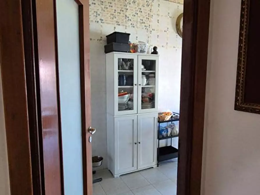 Immagine 36 di Appartamento in vendita  in Piazza Enrico De Nicola, 5 a Torre Annunziata