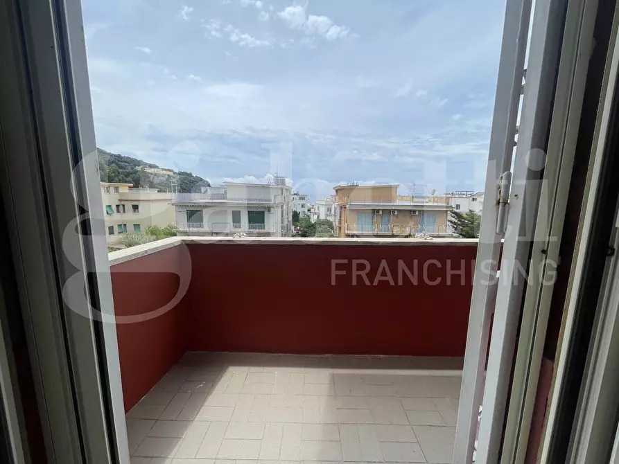 Immagine 22 di Appartamento in vendita  in Corso Italia, 12 a Gaeta