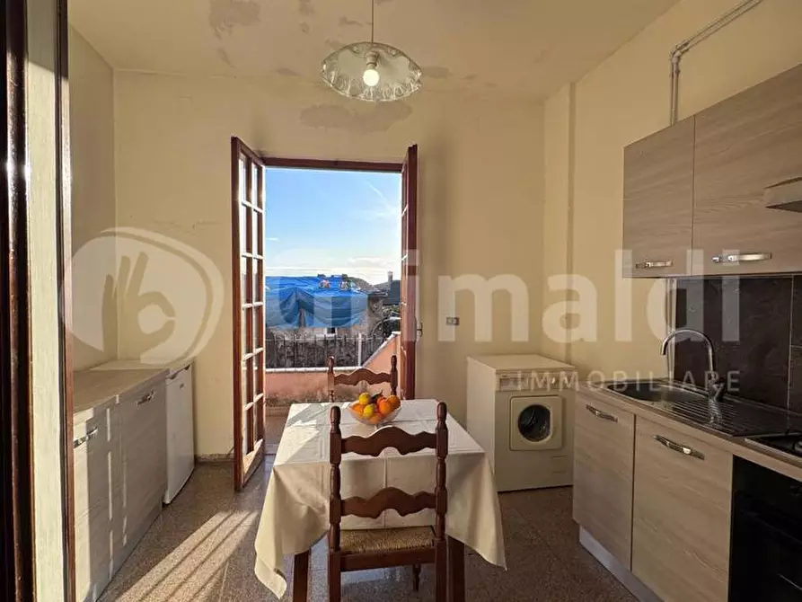 Immagine 4 di Appartamento in vendita  in Via RIPA, 31 a Massa