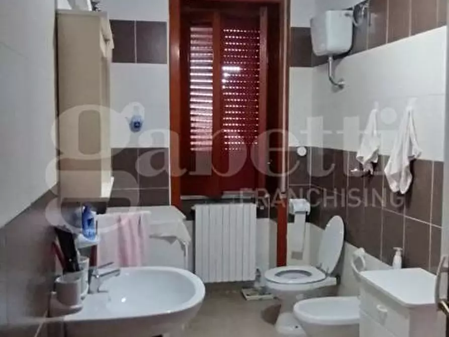 Immagine 14 di Appartamento in vendita  in Via Cesare Augusto, 32 a Sant'arpino