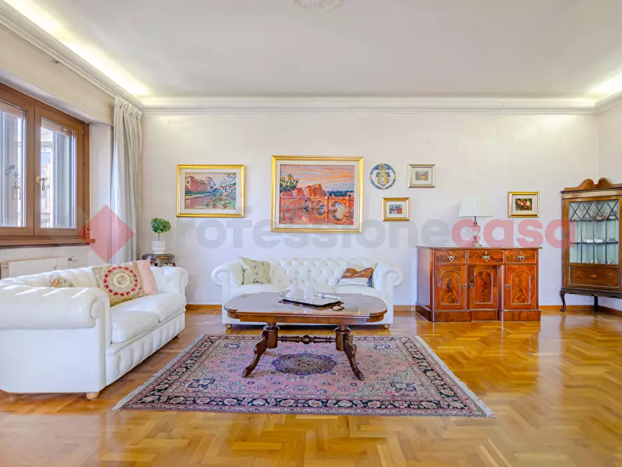 Immagine 1 di Appartamento in vendita  in Via Alessandro Baldovinetti, 26 a Roma