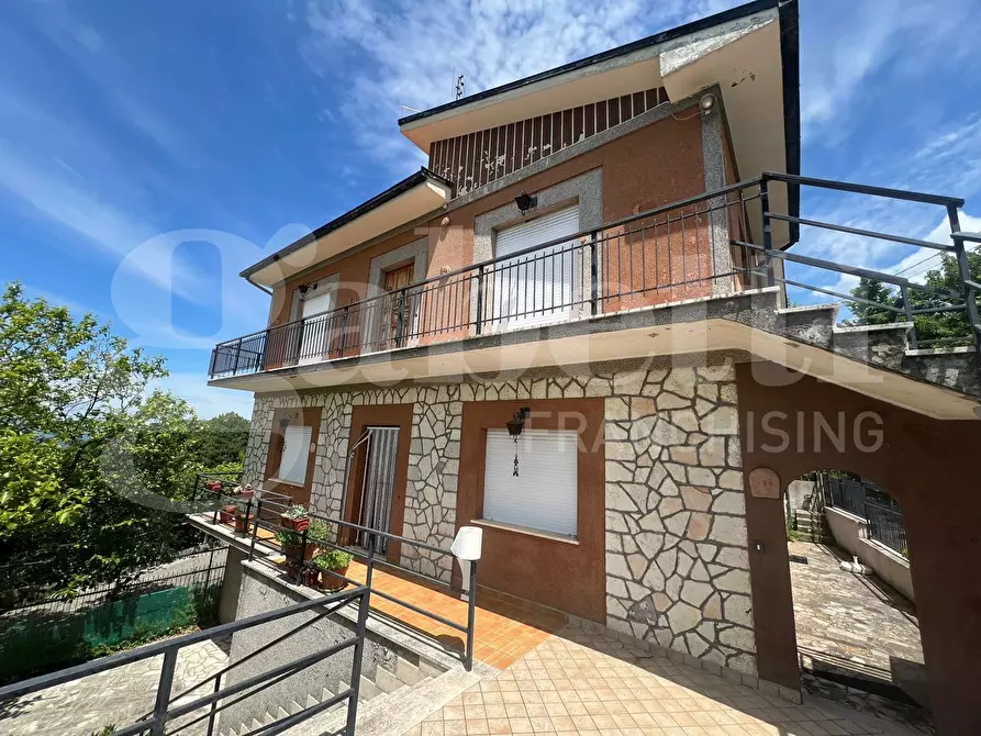 Immagine 7 di Villa in vendita  in Via DELLA RESISTENZA, 82 a Cantalice