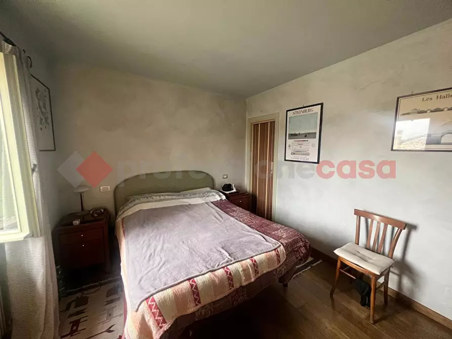 Immagine 15 di Appartamento in vendita  in Via della Basilica a Spoleto