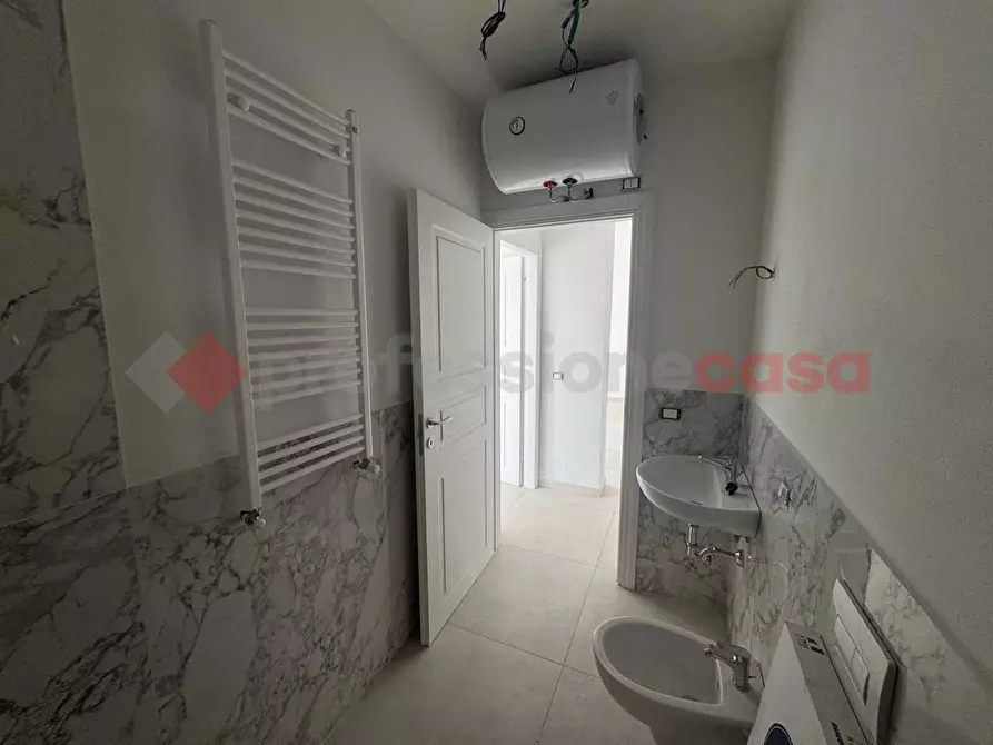 Immagine 21 di Appartamento in vendita  in Via DOMENICO MORENI a Firenze