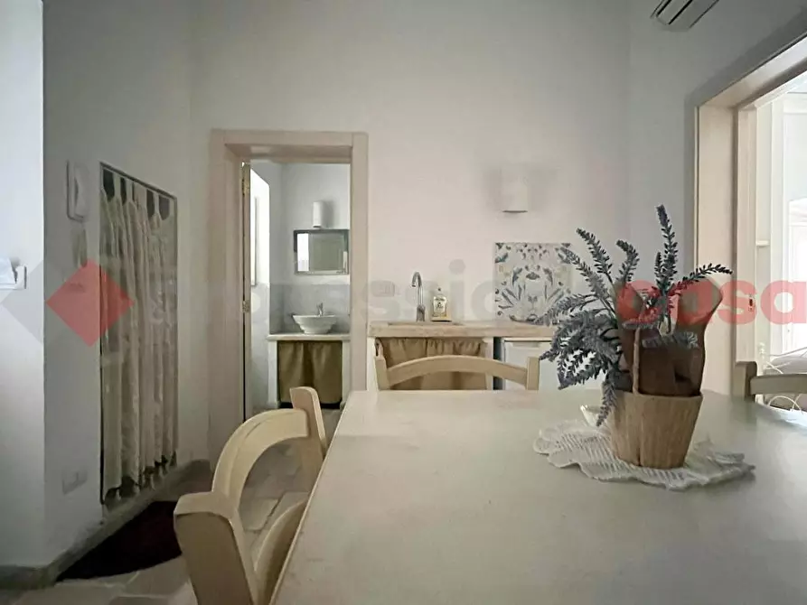 Immagine 8 di Casa indipendente in vendita  in Via CAVALIERE a Monopoli