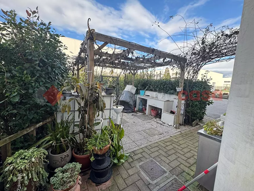 Immagine 15 di Capannone industriale in affitto  in Via LEGNAIOLI, 94/3 92/1 a Prato