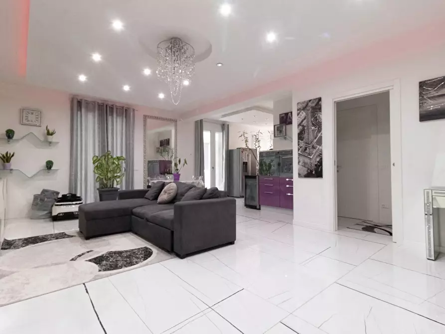 Immagine 1 di Appartamento in vendita  in Via Andrea Costa, 144/a a Pianoro