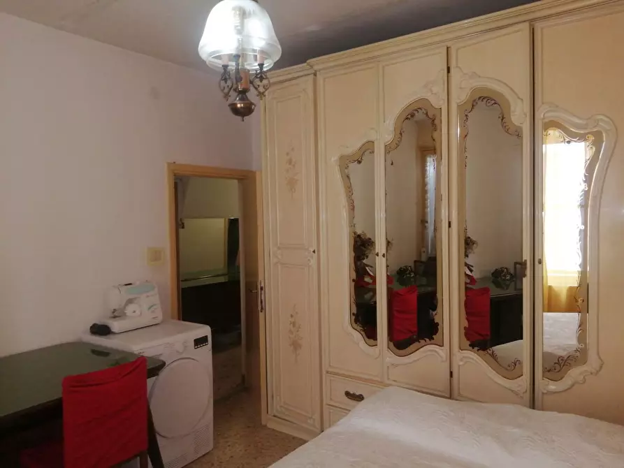 Immagine 15 di Palazzo in vendita  in Via San Carlo, 25 a Sezze