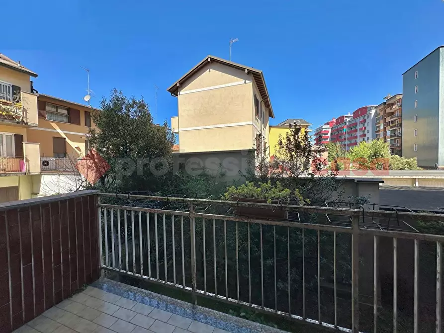 Immagine 16 di Appartamento in vendita  in Via Luigi Cadorna a Opera