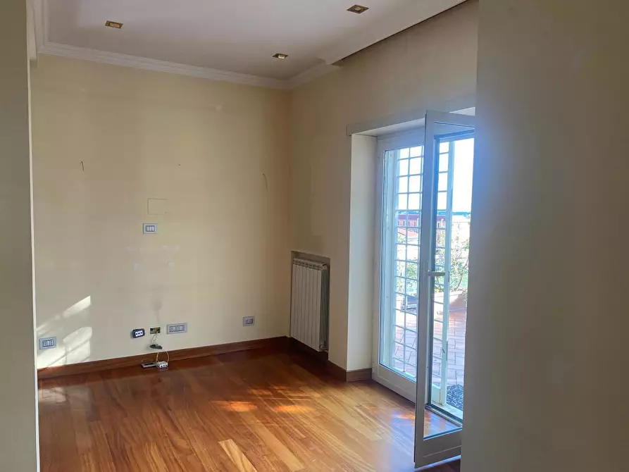 Immagine 10 di Appartamento in affitto  in Via Della Pineta Sacchetti, 100 a Roma