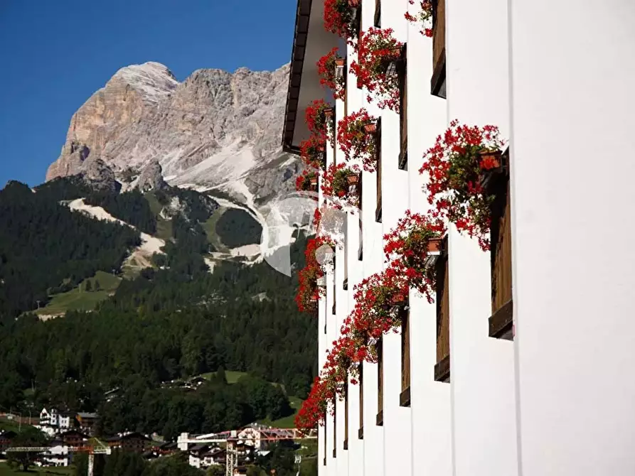 Immagine 18 di Appartamento in vendita  in Largo delle Poste, 39 a Cortina D'ampezzo