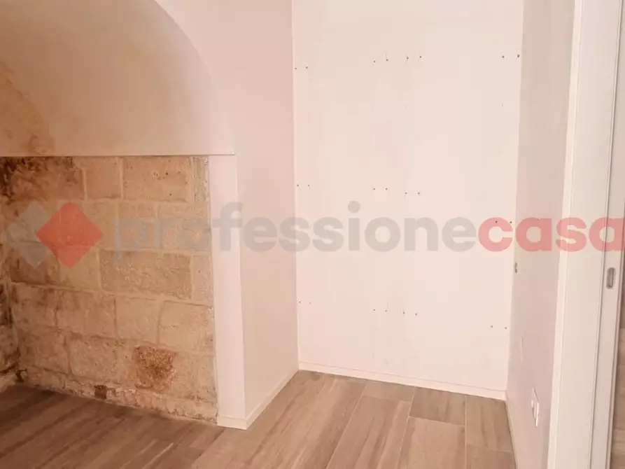 Immagine 7 di Negozio in affitto  in Via RATTAZZI a Monopoli