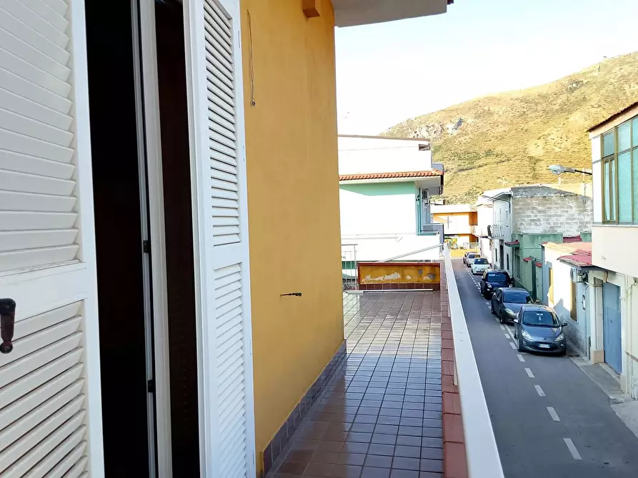 Immagine 34 di Casa indipendente in vendita  in Via Trento a Mondragone