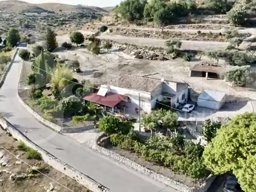 Immagine 3 di Villa in vendita  in Contrada San Giacomo, snc a Ragusa
