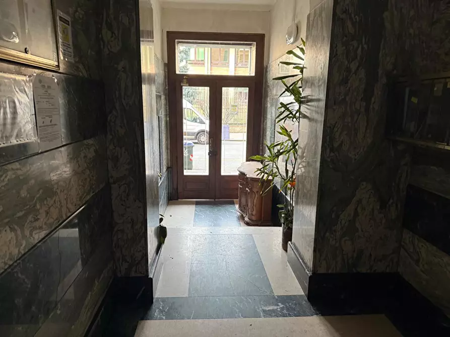 Immagine 3 di Appartamento in vendita  in Via Cassini, 95 a Torino