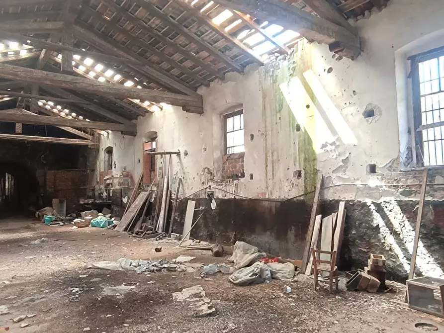 Immagine 13 di Capannone industriale in vendita  in Via Rometta Via nazionale, 523 a Rometta