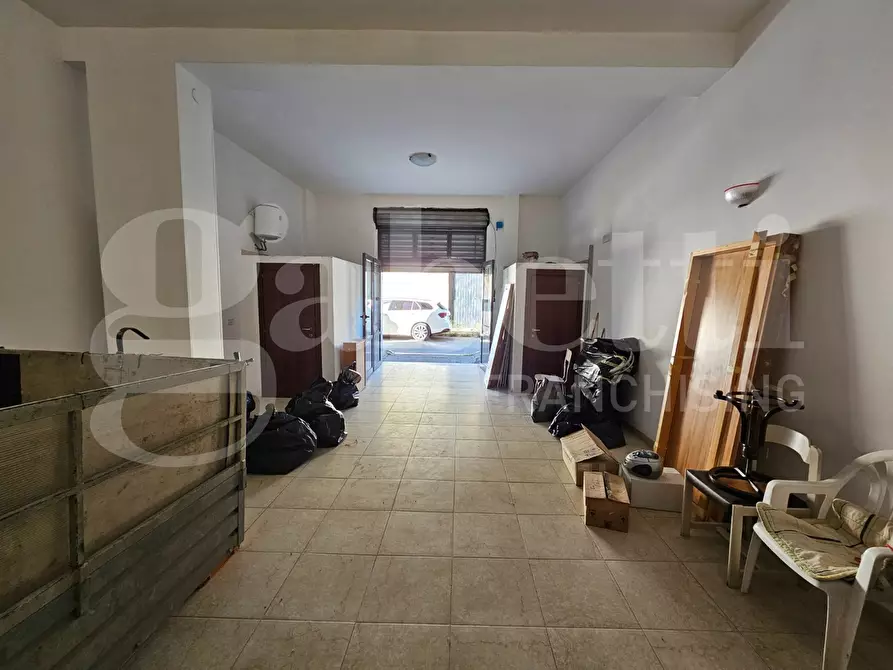 Immagine 3 di Box auto in vendita  in Via Arno, 4 a San Severo