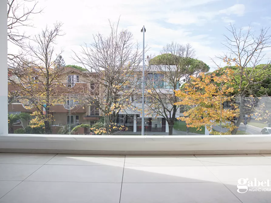 Immagine 6 di Attico in vendita  in Viale castrocaro, 78 a Riccione