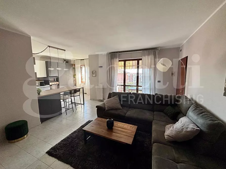 Immagine 7 di Appartamento in vendita  in Via Marconi, 11 a Orbassano